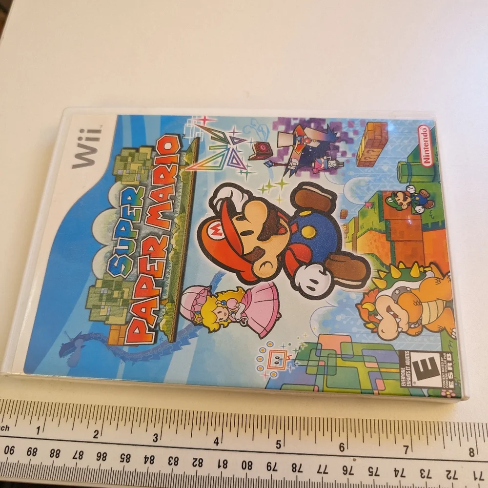 Nintendo Super Paper Mario Wii 2007, w instructions Original Owner, Tested